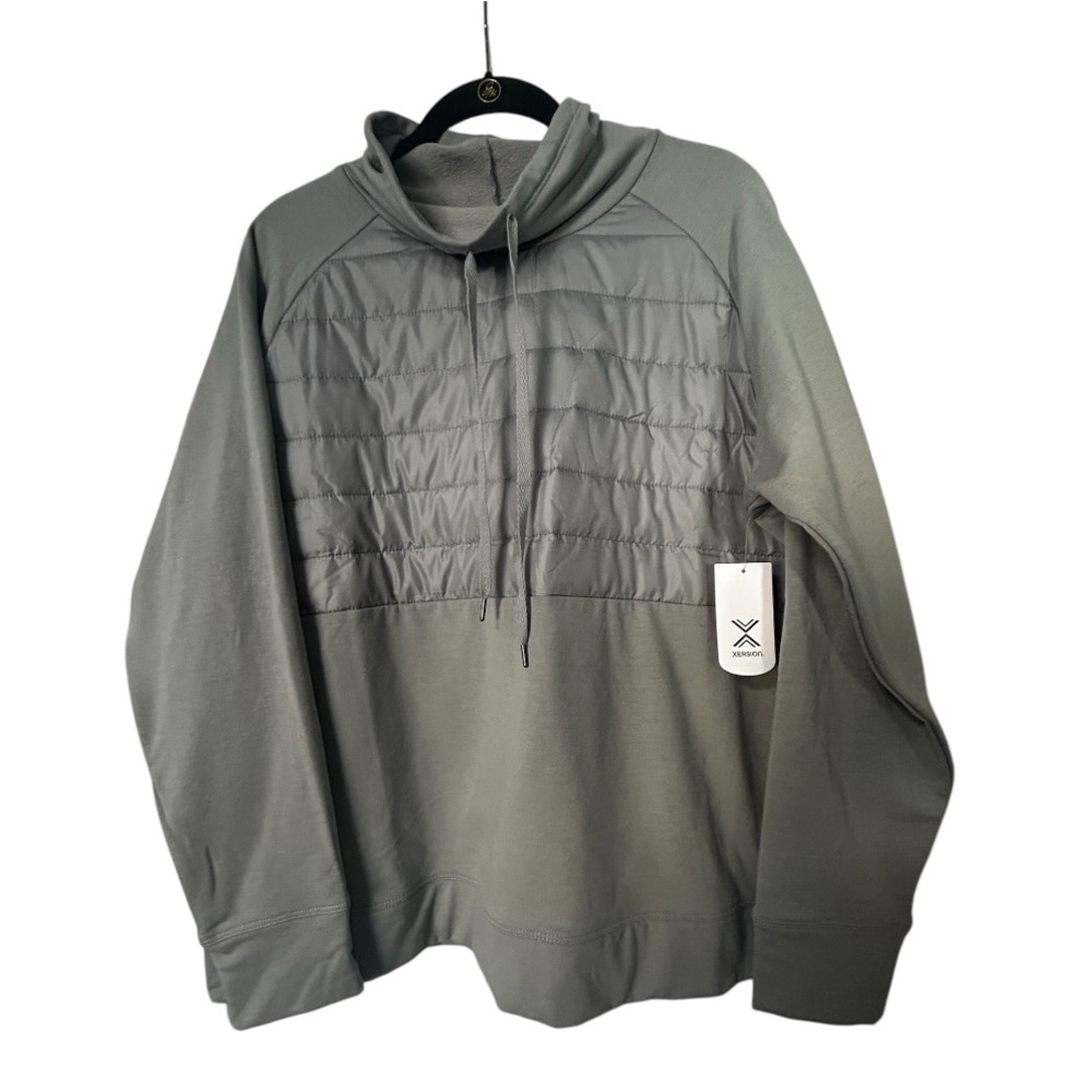 Brand New with Tags Xersion Womens Funnel Neck Long Sleeve Sweatshirt